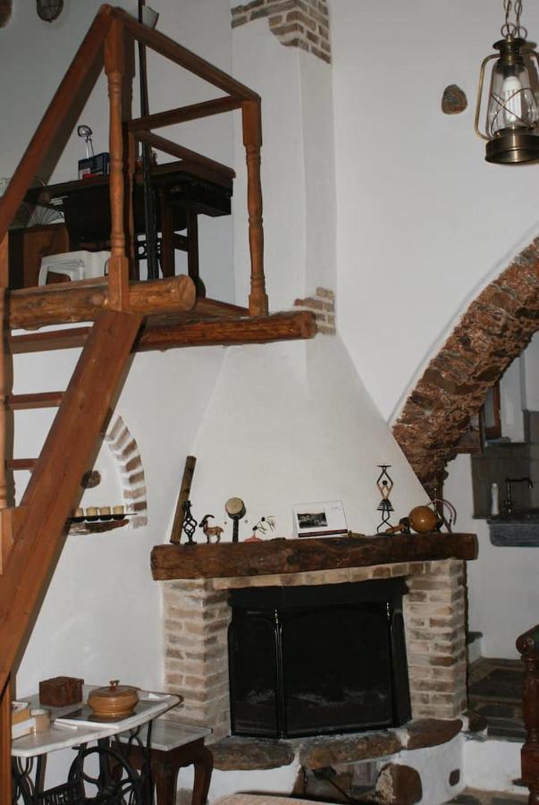 Afrodite'S House-Restaurated Oil Factory Agia  Exteriör bild